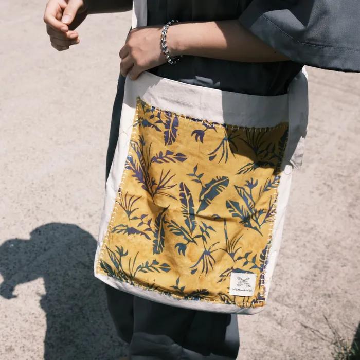 [Patchwork Canvas Tasche] Bananenblätter - Senf