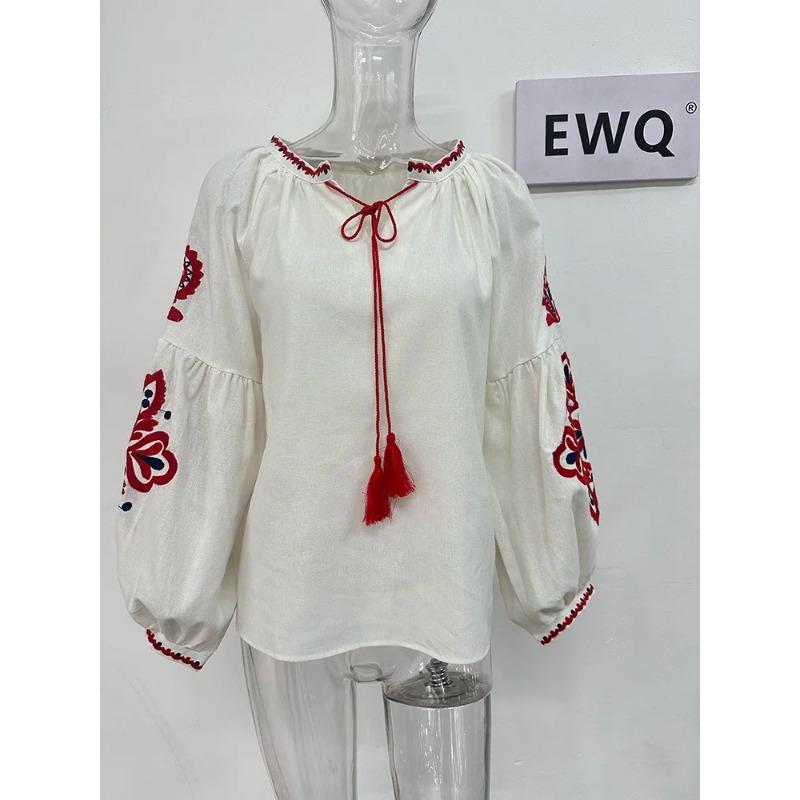 Dámské svetry, košile s výšivkou, patchworkem, obvazem, výstřihem do V, rukávem s lucernou, jaro/léto 2024, nová halenka SN0452