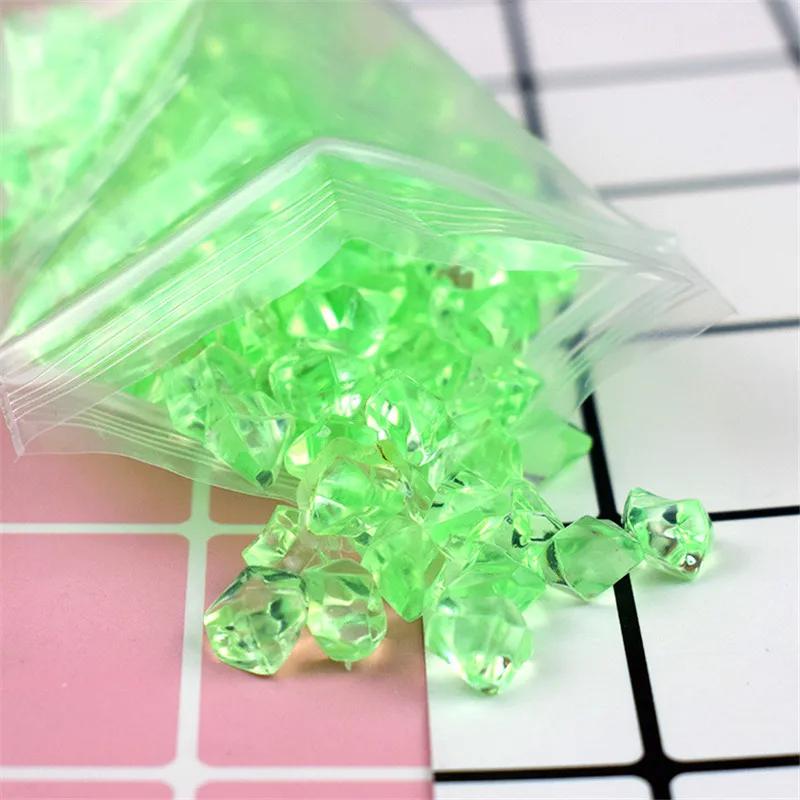 200 Stück Slime Füllanhänger Acryl Simulierte Eiswürfel Kristallstein Transparente Dekoration für DIY Slime Zubehör Lizun Spielzeug Kind