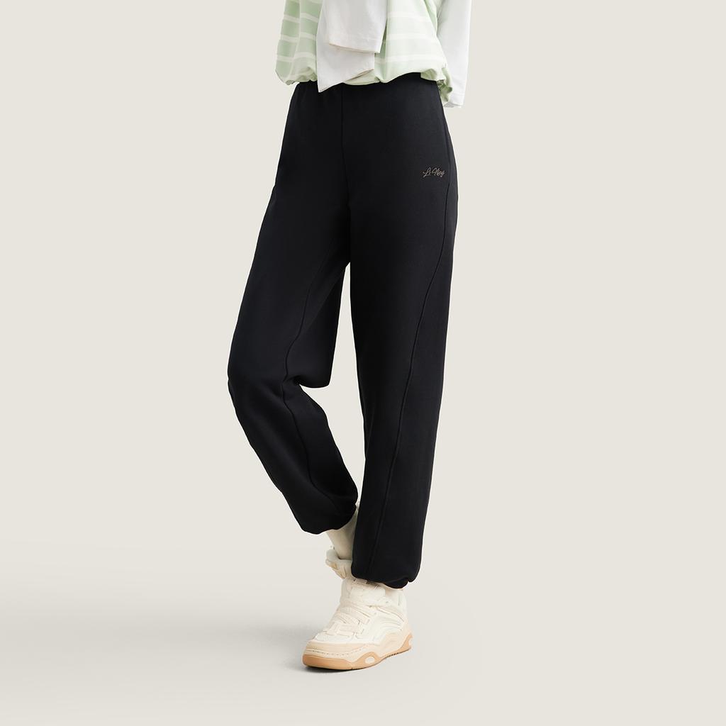 Li Ning Sports Lifestyle Series Solid Color Mid Waist Elastic Versatile Fleece Lined Warm Tapered Knit Joggers Women Joggers AKLVA02-4