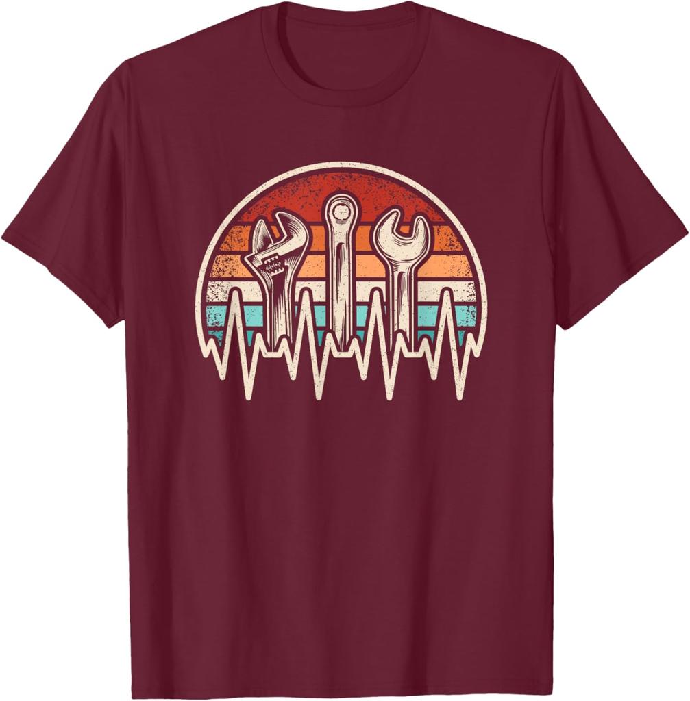 Mechanic Heartbeat Wrench Spanner Retro Sunset Graphic Tee Vintage Auto Repair Short Sleeve T-Shirt