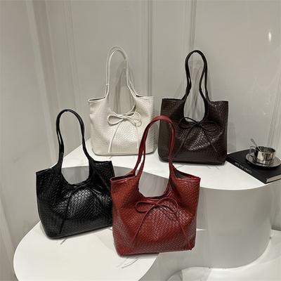 Woven Bags Women's Bags Fashion Versatile Shoulder Handbags Niche Design Retro Armpit Bags