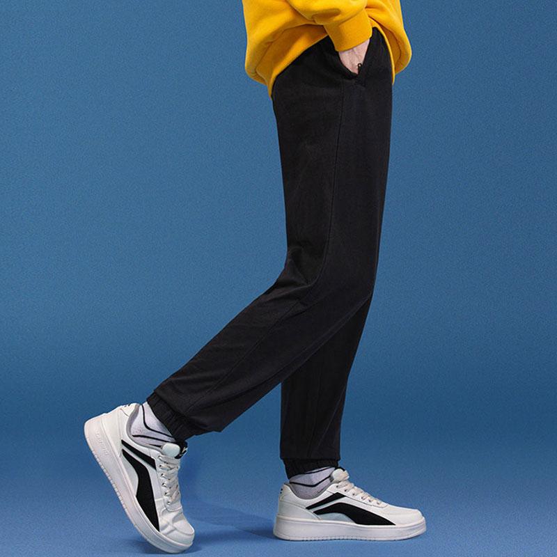 Li Ning Solid Color Breathable Knitted Sports Pants Men Pants Black AKLSE43-1