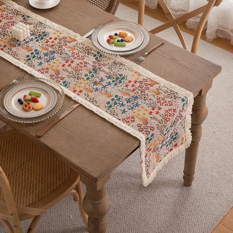 Floral Table Runner Spring Vintage Rose with Leaves Tassels Farmhouse Table Runners Decor for Dining Kitchen Table Wedding