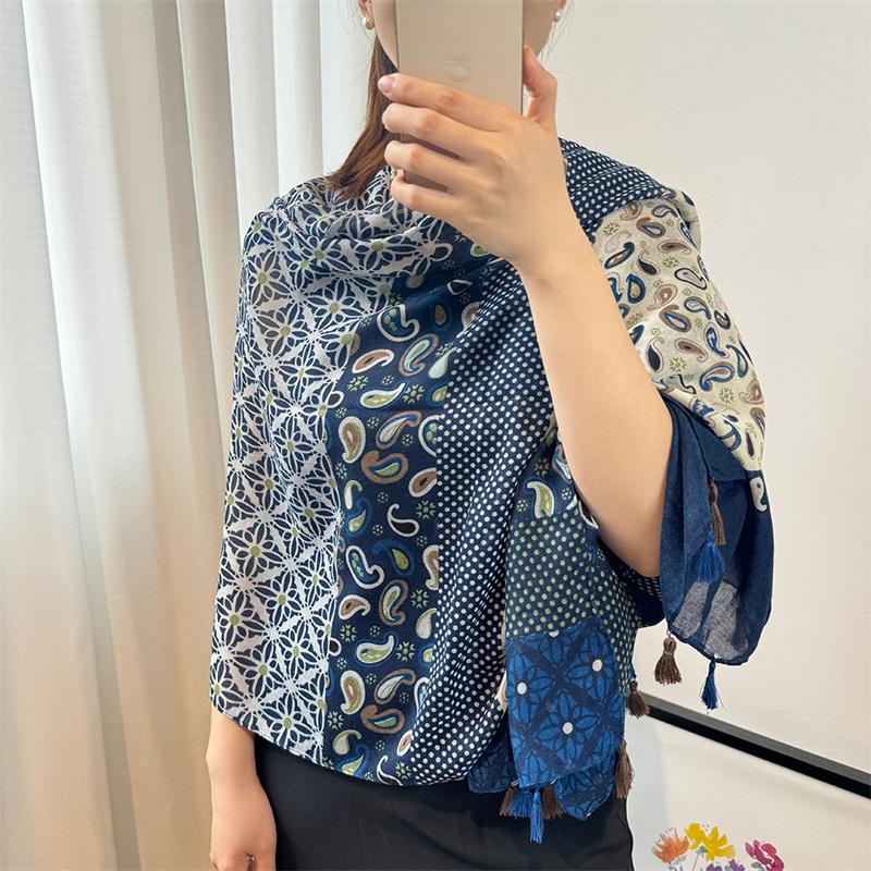 Winter Bohemina Ethnic Floral Viscose Shawl Wrap Lady Thin Scarves Fashion Tassel Pashmina High Quality Foulard Hijab Sjaal
