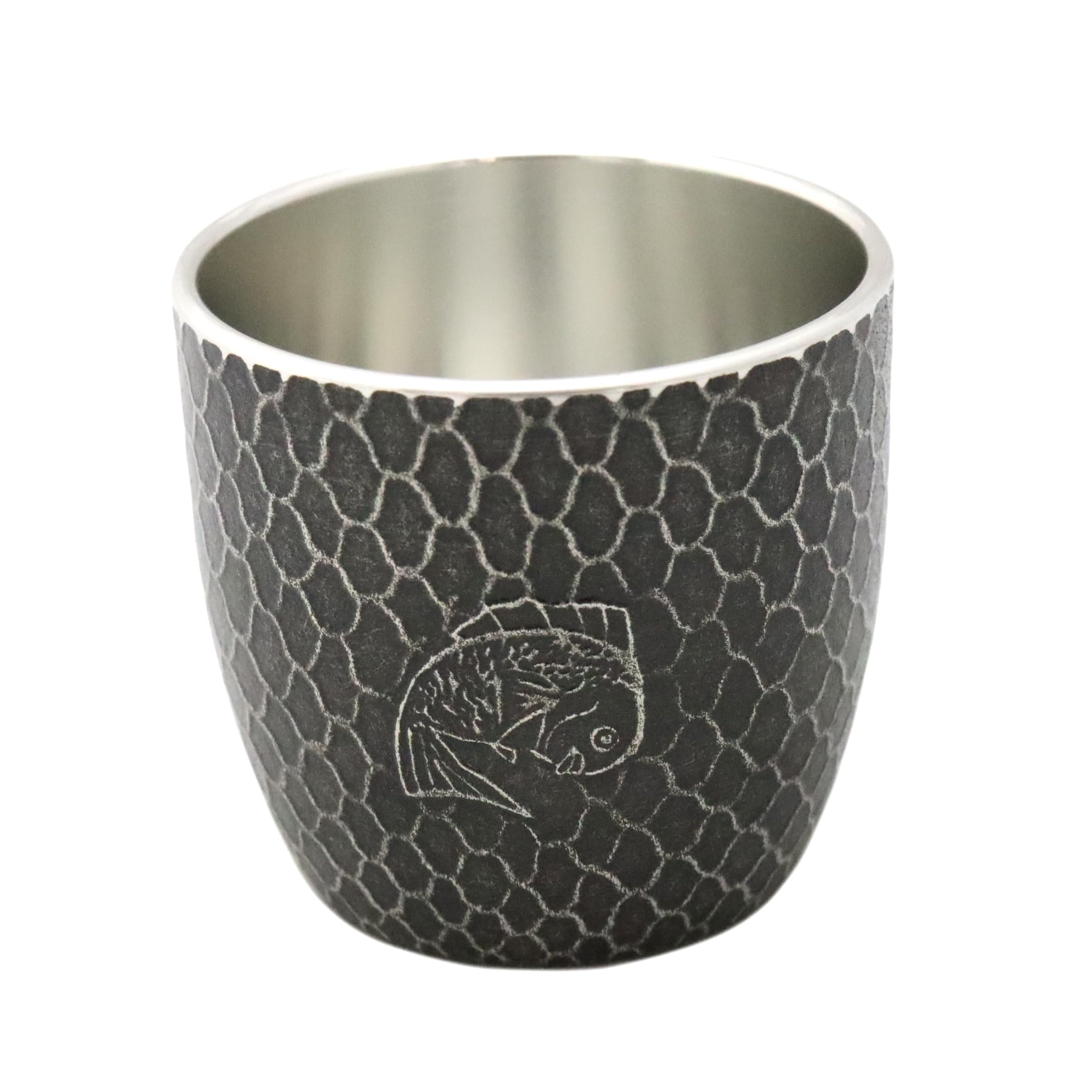 

Osaka Tinware (Suzuki) Tin Sake Cup with Tai Net (Black) - Gift Wrapping Available