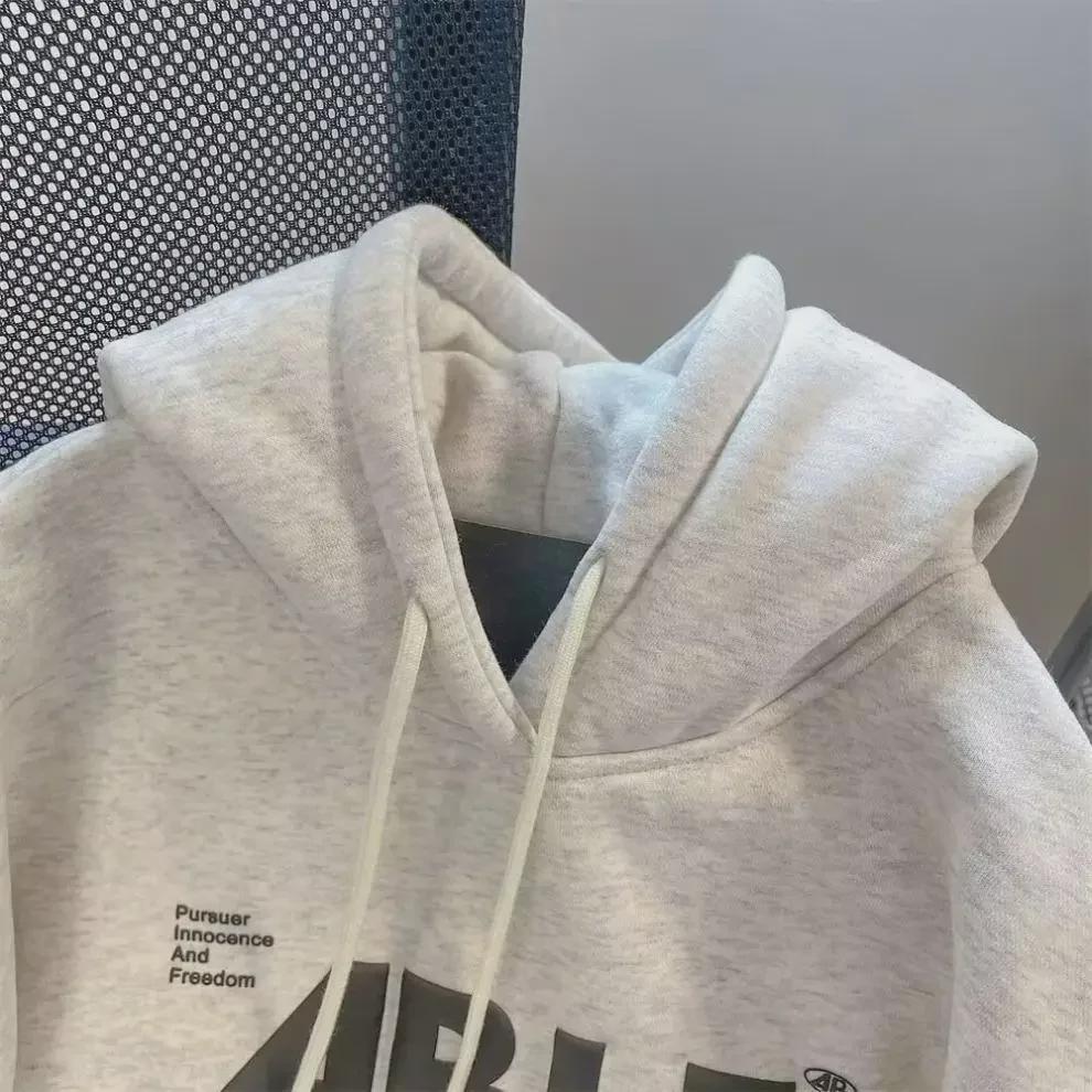 Men's 2024 Thick Velvet Hooded Sweatshirt: Fashionable Korean-Style, Loose-Fit, Lazy, Autumn/Winter Couples Outfit