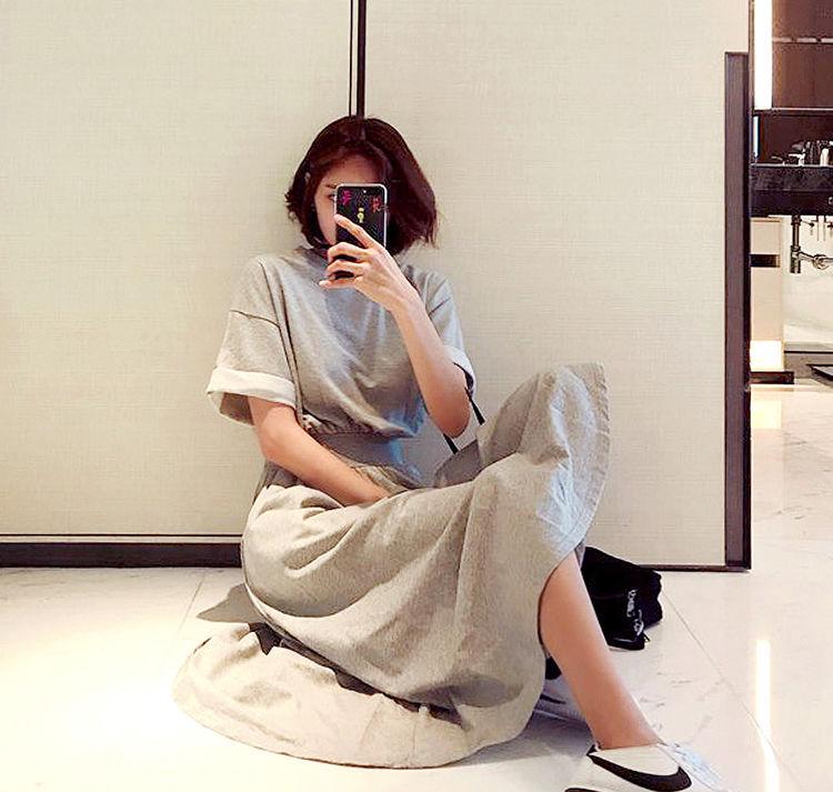 Černé letní šaty v korejském stylu s vysokým pasem 2024 – krátké rukávy, kulatý výstřih, velký lem