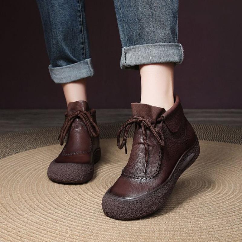 Autumn retro handmade soft leather sewn autumn and winter boots short boots low heel round head short boots rubber short boots