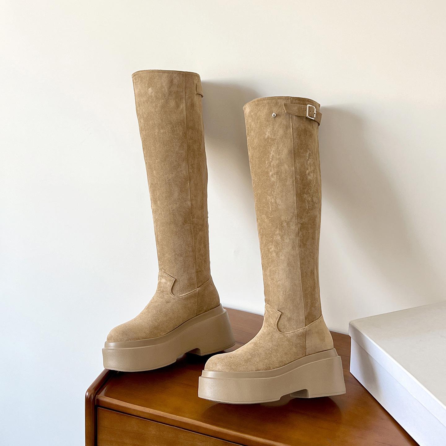 

Round head versatile thick-soled small height-increasing boots 2025 new minimalist large tube circumference stacking boots knight boots 40 хаки