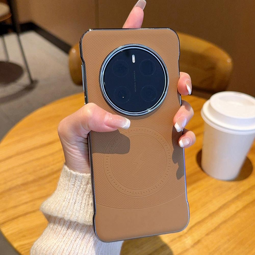 

For Honor Magic7 Pro 5G Case Compatible with MagSafe Borderless PC+PU Leather Phone Back Cover Brown