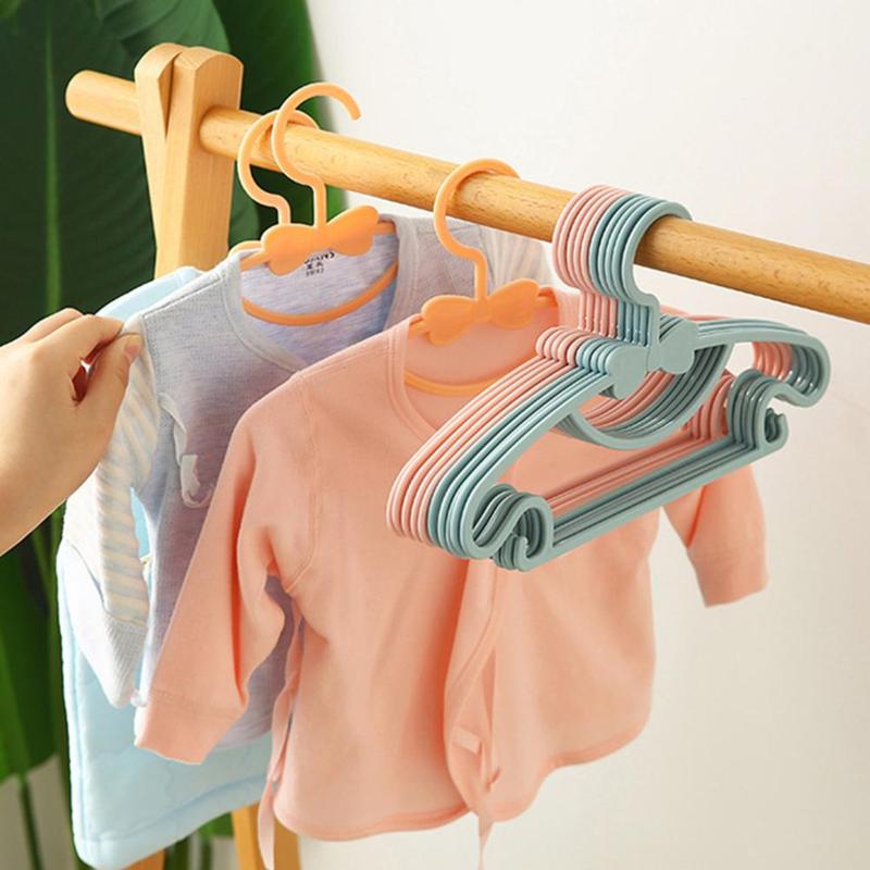 5pcs Kids Clothes Hangers Portable Multifunction Hook Design Clothes Drying Rack For Kid Plastic Baby Hangers Clothes Storage F1M3