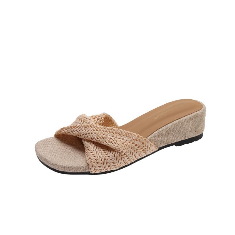Retro French woven polka dot one-word slippers women's summer wear new sandals thick-soled thick-soled wedge sandals