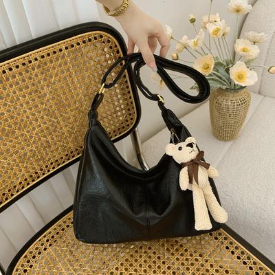 Fashion Commuter Maillard Bag Women's New High-end Retro Messenger Bag Large Capacity Underarm Tote Bag