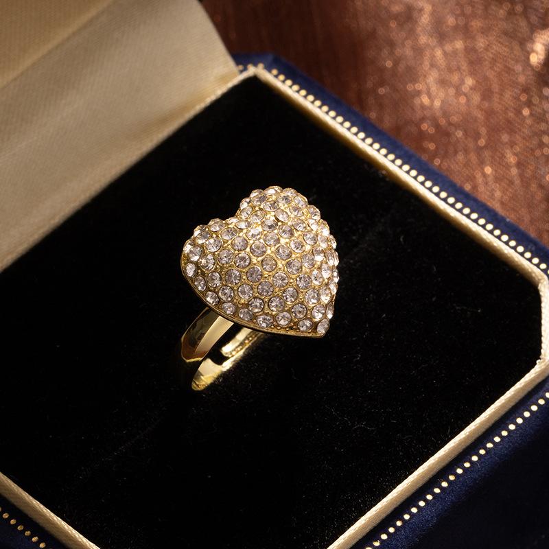 Classic Jewelry Four-Piece Set Love Gold Plated Diamond Necklace Earrings Bracelet Ring Jewelry Set Women