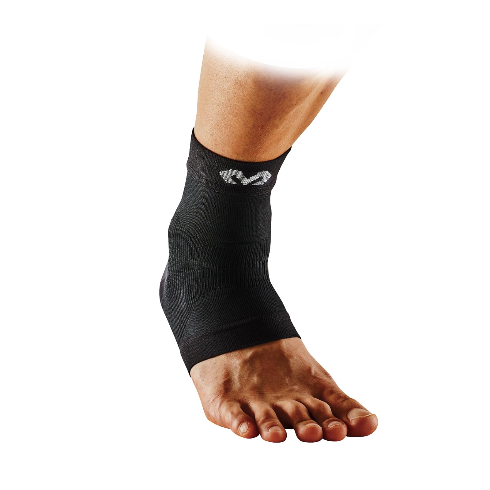

McDavid MA107/M Single-Finger Support, Ambidextrous Thumb Guard, Non-Slip Compression for Basketball, Volleyball, Handball, Soft Support чорний