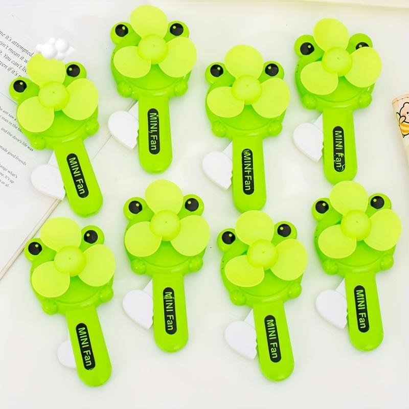 8pcs Mini Cartoon Frog Shaped Portable Handheld Fan Gift Set,Adult Party Birthday Gifts,Pinata Filler,Suitable for Summer Parties,Group Dining Scenes