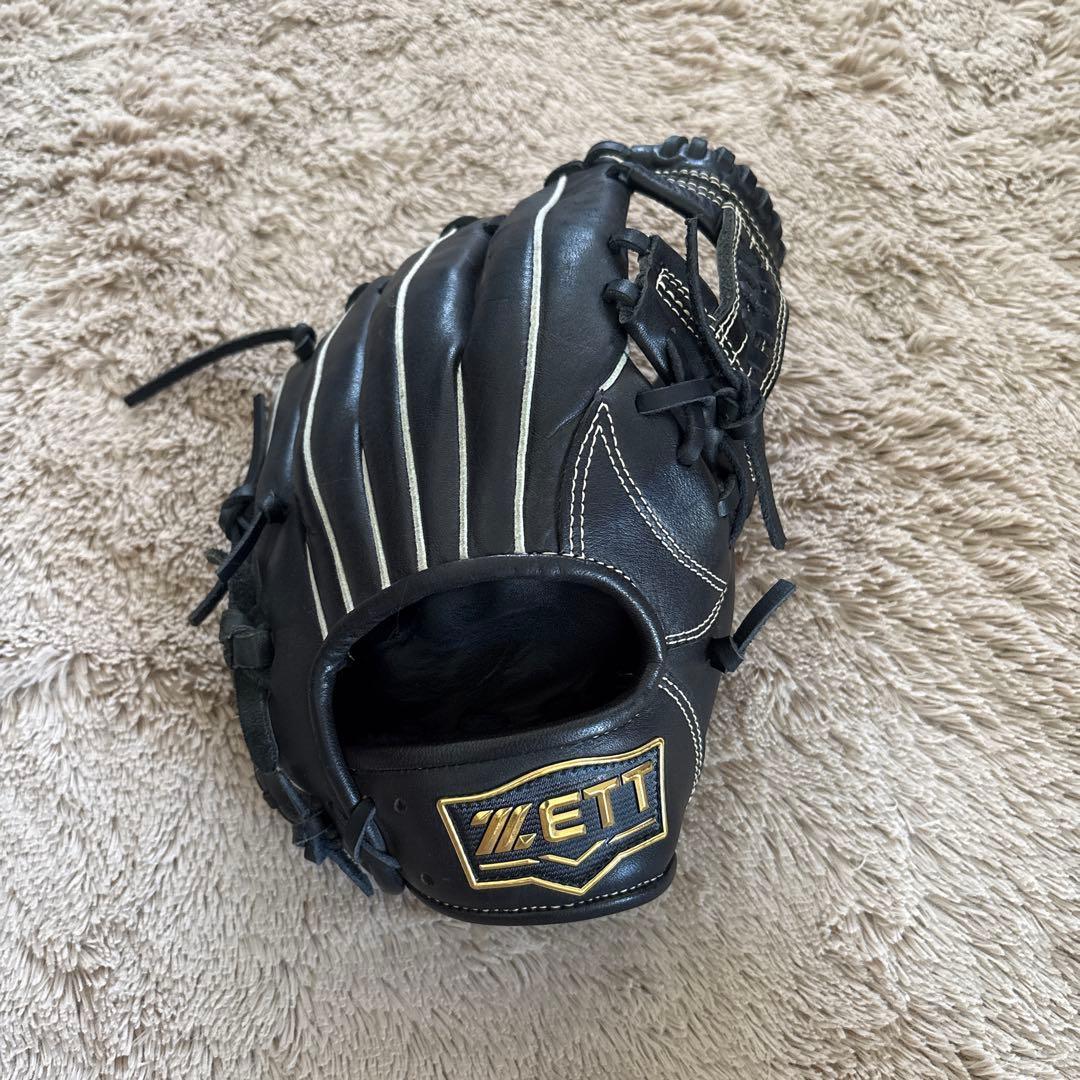 Used ZETT Soft Baseball Glove Size M For Youth Baseball