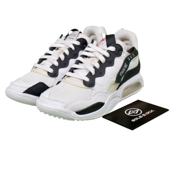 

Air Jordan MA2 Light Smoke Grey University Red CV8122-106 EU 42 червоний/білий