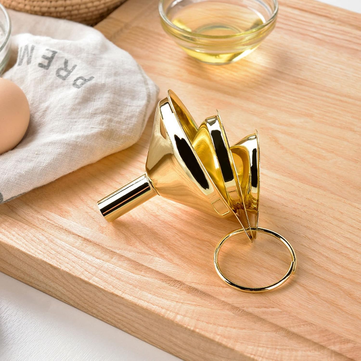 Stainless Steel Funnel, 3 Pack Gold Metal Kitchen Funnel Set, Food Grade Kitchen Gadgets Accessories, Mini Funnels for Filling Bottles, Liquid