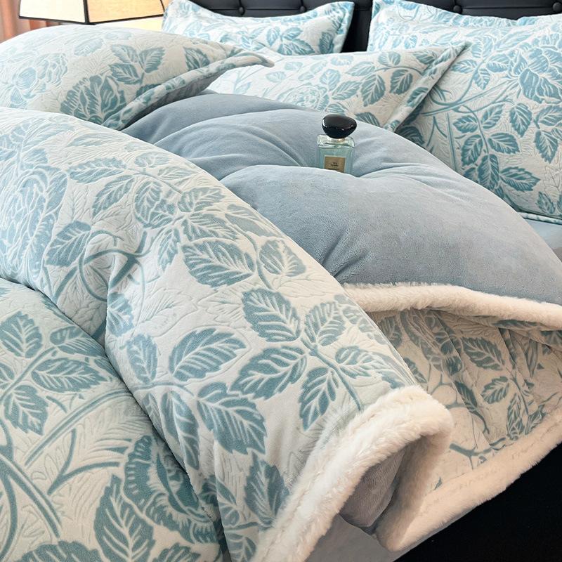 Thickened Milk Fleece Bed Four-Piece Set, Light Luxury High-End Coral Fleece Flannel Quilt Cover, Bed Sheet Three-Piece Set