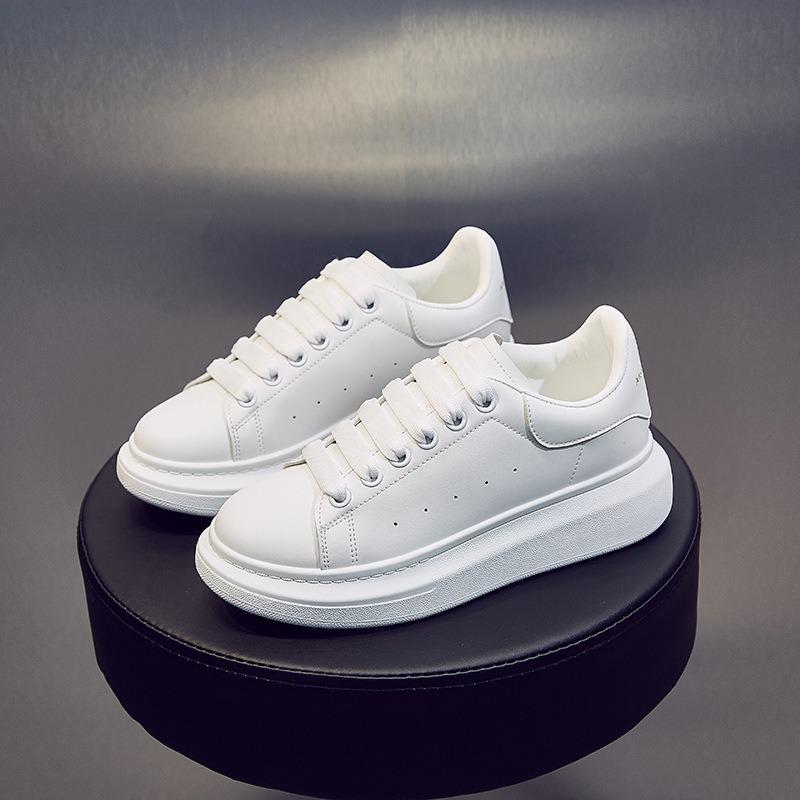 New versatile little white shoes female student Korean version thick-soled heightening women's casual shoes women's shoes 6