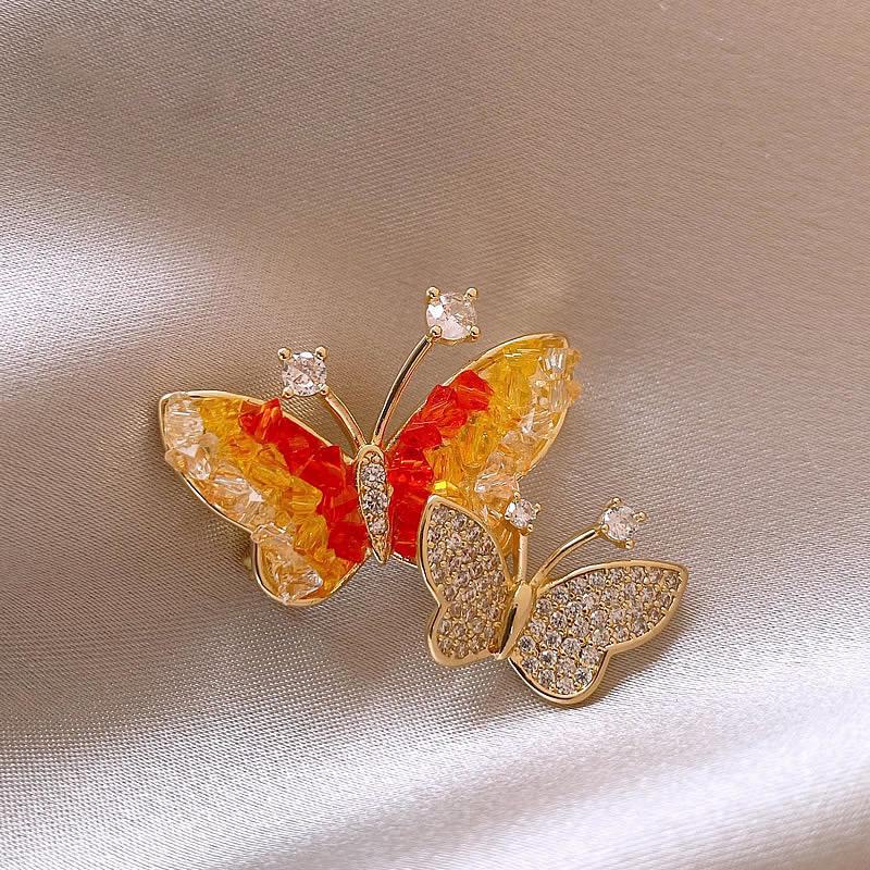 Chic Butterfly Brooch for Women - High-End Fashion Corsage