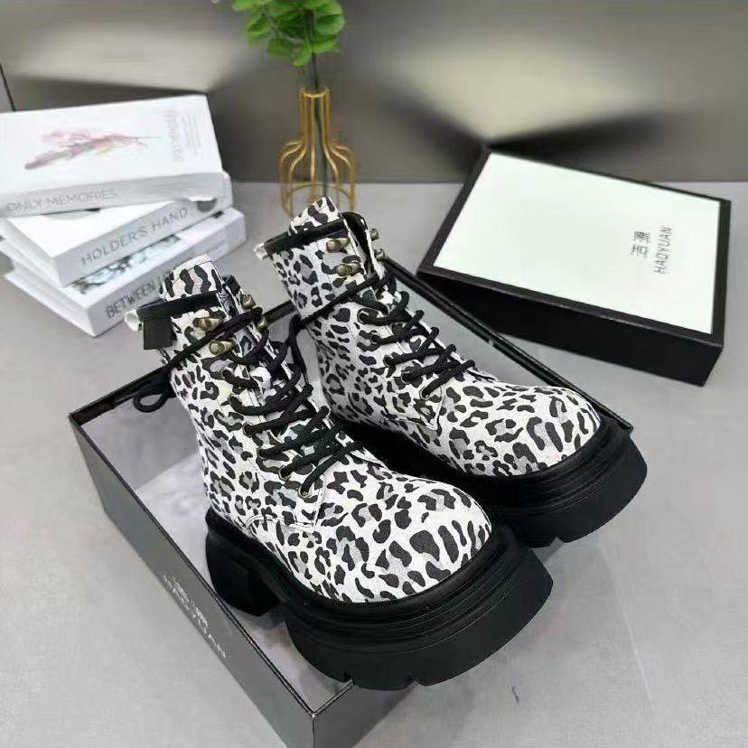 Fashion Vintage Leopard Print Women Boots Round Toe Women's Boots Casual Shoes 2025 Fashion Woman Boots Mid Heel Botas Femininas