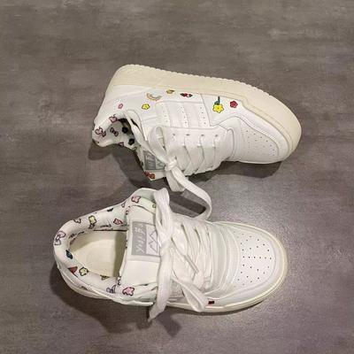 Cute Graffiti Thick Baseplate Shoes Women's 2025 Spring New Versatile Sports and Leisure Little White Shoes Big Head Shoes Sports Shoes