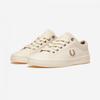 Fred Perry Baseline Twill B7304 Ecru Warm Stone  V37 