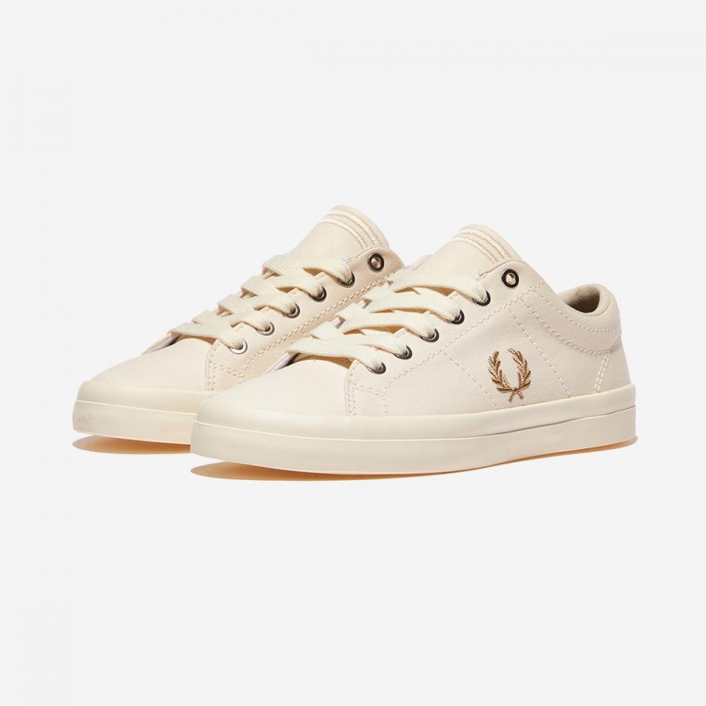 Fred Perry Baseline Twill B7304 Ecru Warm Stone  V37 