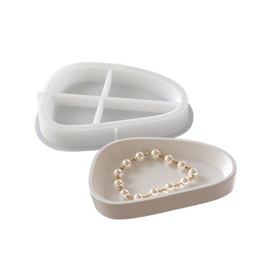 Multipurpose Large Oval Plate Shaped Silicone Tray Adds Warmth Portable for Home Gatherings And Coffee Shop Displays