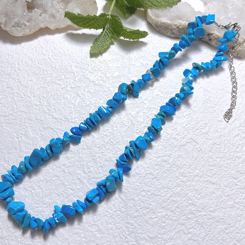 Богемное агатовое ожерелье-чокер из натуральной хрустальной крошки Pebble Necklace 5-8cm 20-38g