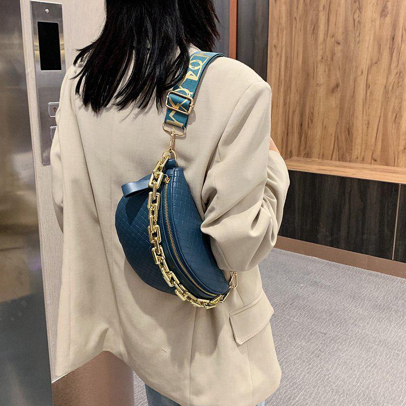 2021 Trendy Women's Plaid PU Crossbody Bag with Thick Chain