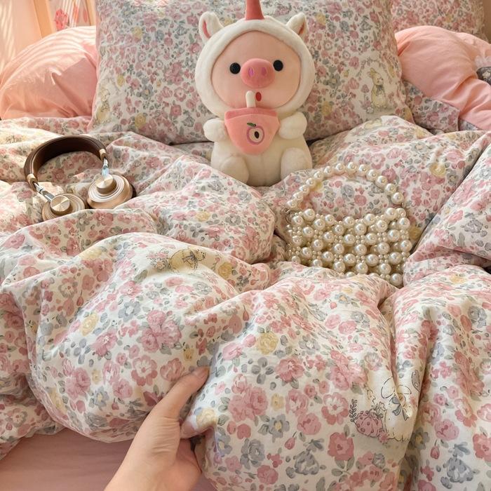 Class A soft waxy washed cotton four-piece bedding cute small fresh quilt cover bed sheet student dormitory bed hat model