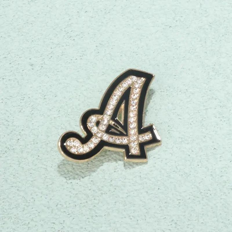 Kristal Yapay Elmas A-Z 26 Harf Broş Kadın İngiliz Alfabesi Broş İğne Korsaj Unisex Yaka Takısı Kıyafet Çanta Dekoru Hediyeler