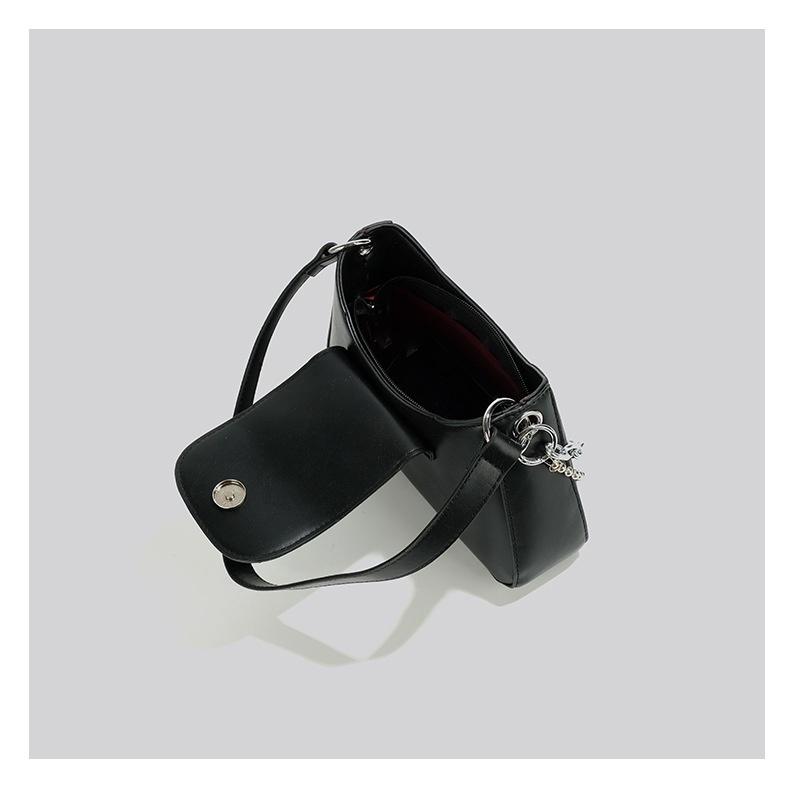 IELGY Корейская версия сумки Wave Baguette через подмышку — фото 10