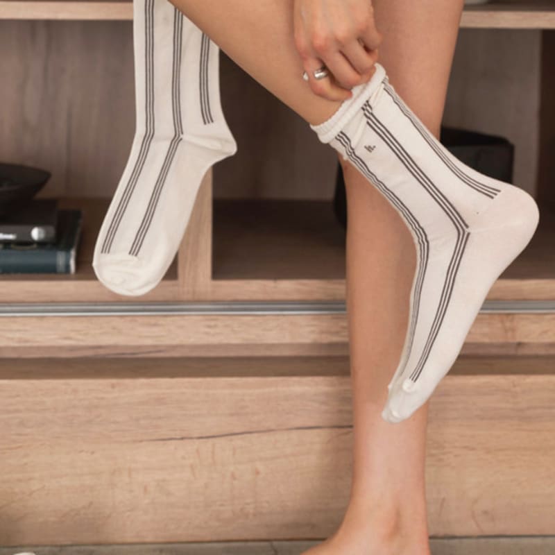 

hiig [no.410] ivory/mocha stripe socks IVORY STRIPE