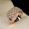Luxuriöser Damen-Fingerring mit Strass-Intarsien, Hochzeit, Verlobung, Schmuck, Geschenk