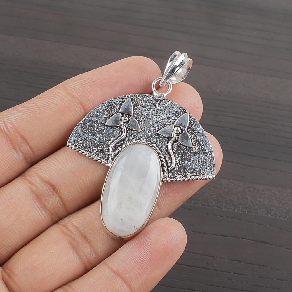 

Natural Rainbow Moonstone Gemstone 925 Sterling Silver Jewelry Pendant 1.9 AJP-1989