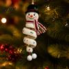 Regalo di Natale Fatto a Mano Bambola all'Uncinetto Ornamento a Spirale Kit Fai da Te, Set Artigianale Festivo con Modello Pupazzo di Neve Filato Morbido, Perline, Decorazione per Albero da Appendere alla Finestra