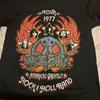 Üst giysisi – T-shirtler