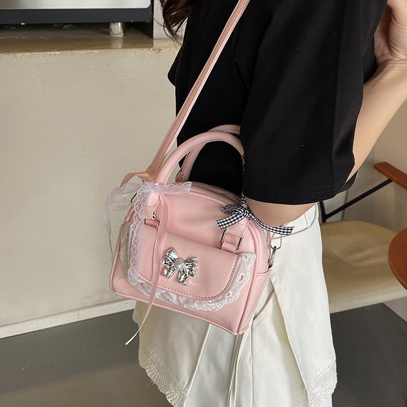 New lace bow shoulder bag spring and summer atmosphere messenger bag sweet and cute convenient handbag