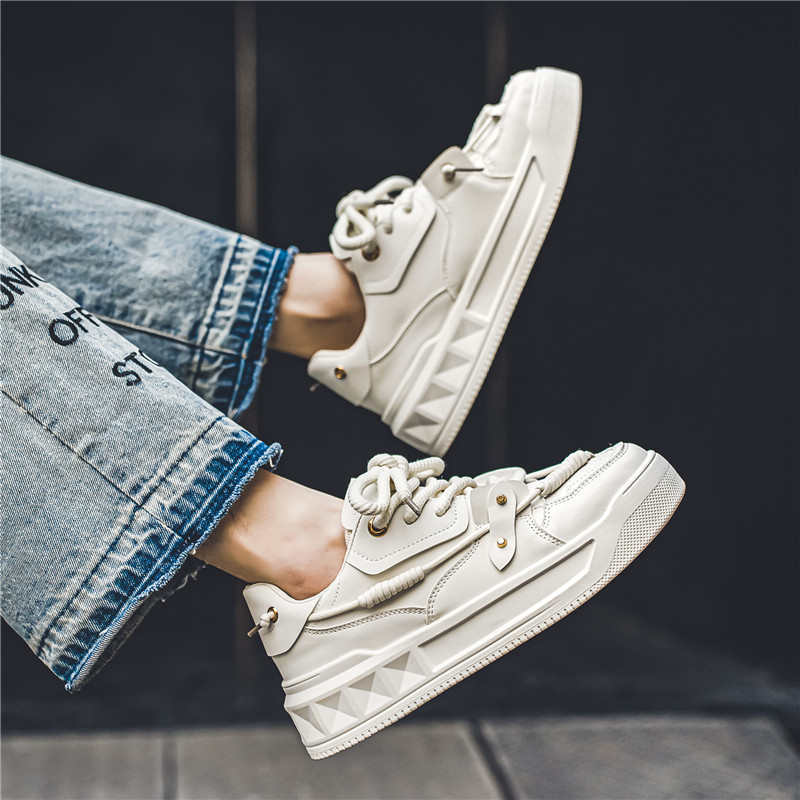Fashion Demi-season Chunky Men's Sneakers 48 High Top Shoes Mens Summer Boots Sports Zapatiilas Luxury Brand Sneacker Saoatenis