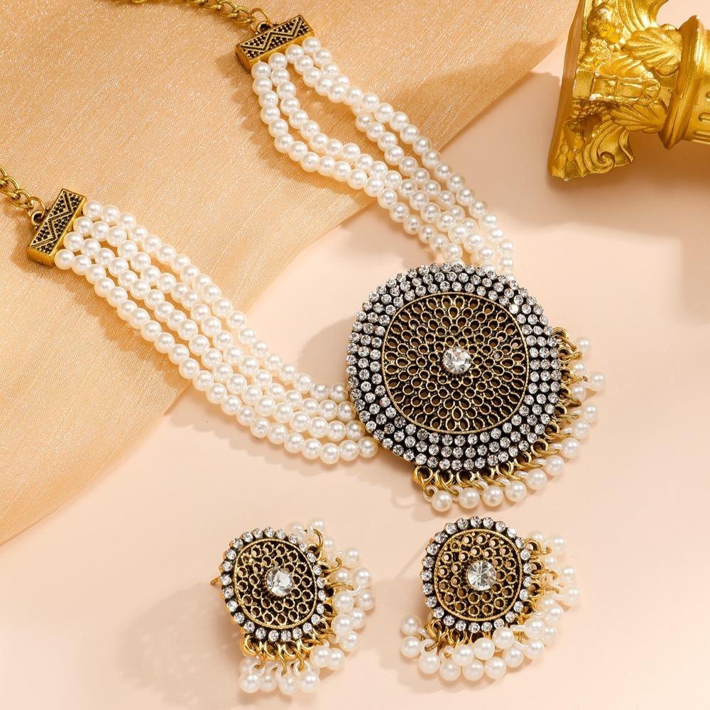 Luxury Retro Jewelry Set Imitation Pearl Choker Necklace Set Rhinestone Necklace Earrings  Ladies