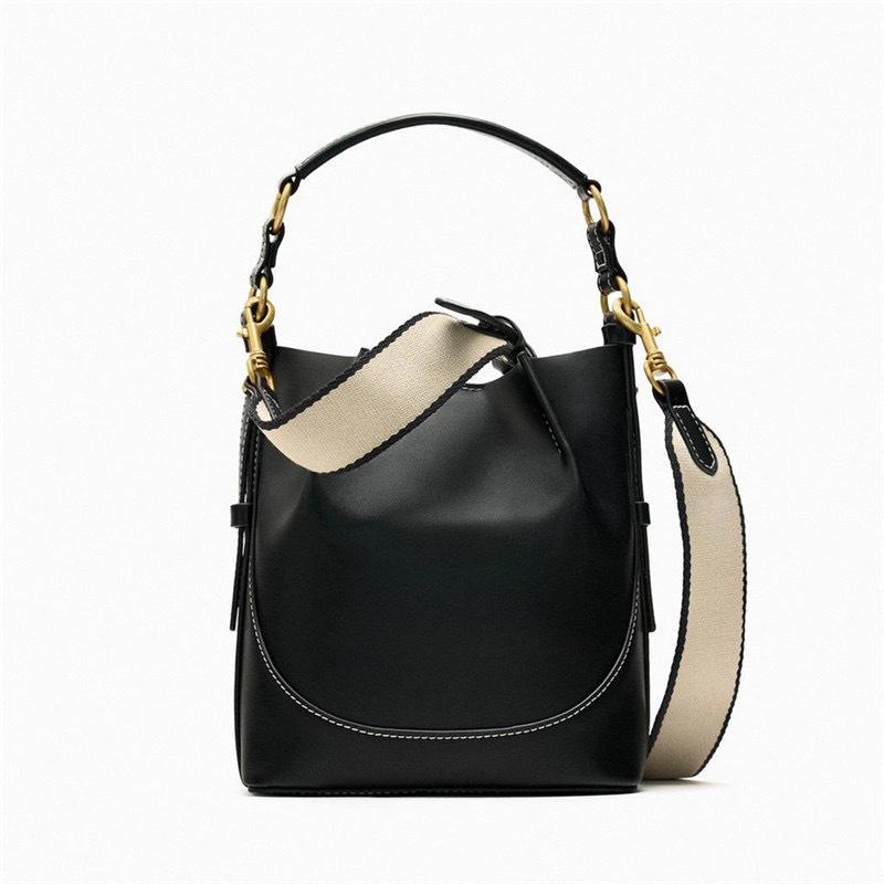 Brand Design Large Capacity Bucket Shoulder Bag with Wide Shoulder Strap Luxury Design Female Crossbody Bag PU Leather Handbag