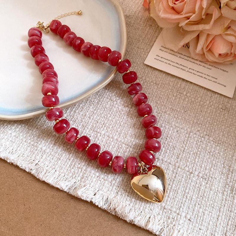 Elegant Summer Acrylic Beaded Necklace: Fashionable Round Clavicle Chain Jewelry