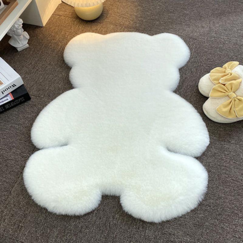 Cartoon Bear Plush Rug for Kids' Bedroom or Cloakroom
