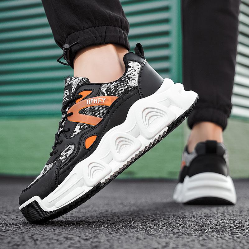 

2025 new thick-soled breathable dad shoes men s casual shoes trend sports increase trend Korean version of white shoes 44 чёрный