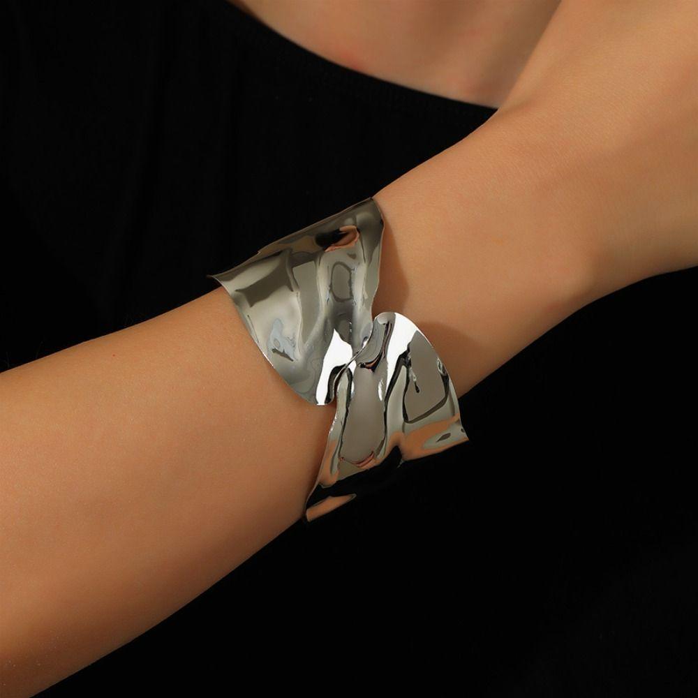 Cold Wind Pleated Bangle Iron Bold Statement Bracelet Minimalist Style Open Bracelet  Daily